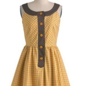 Retrolicious Mustard dress